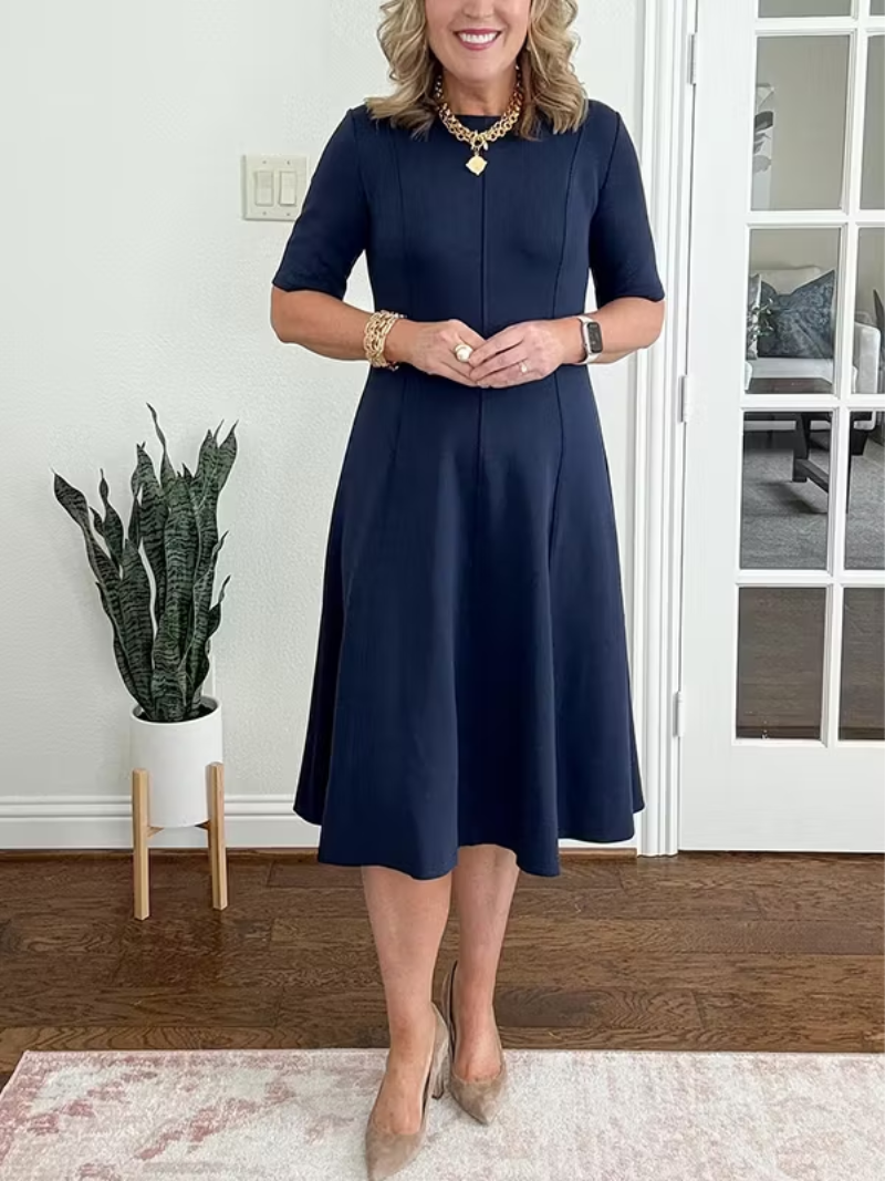 Layla | Chic Fit-and-Flare Midi Cocktail Dress