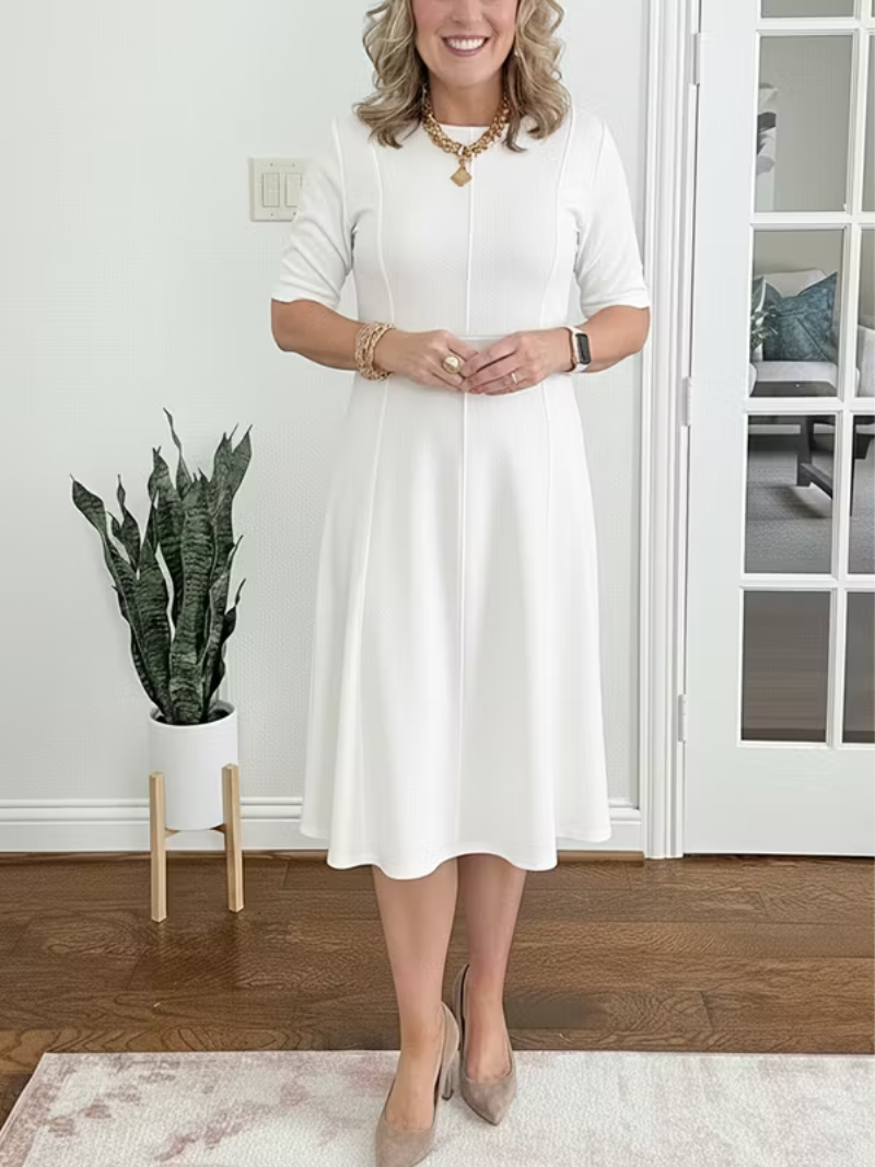 Layla | Chic Fit-and-Flare Midi Cocktail Dress